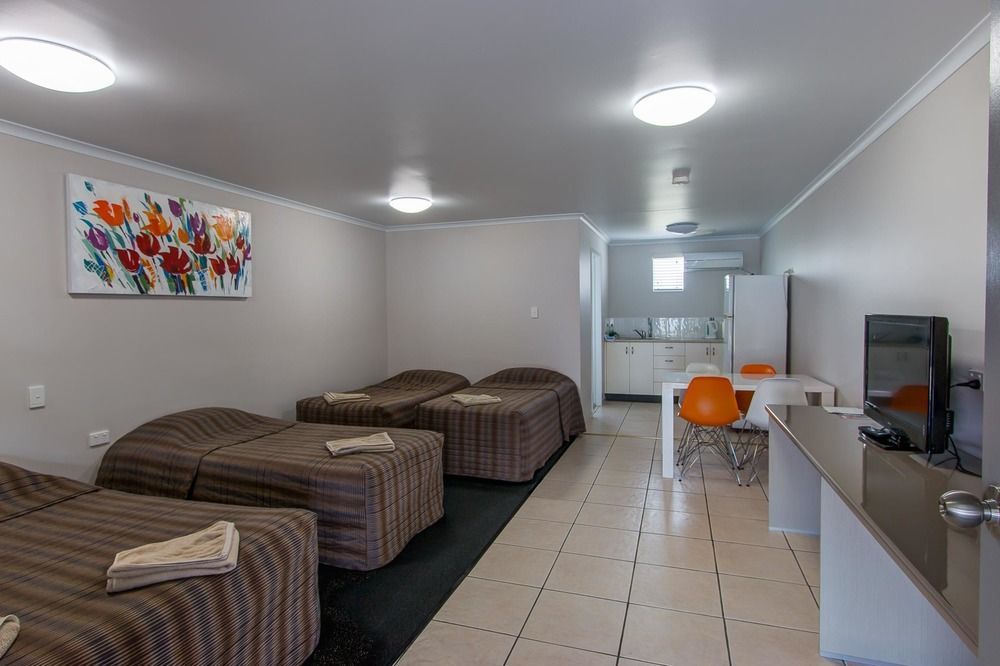 Galaxy Mackay Motor Inn Extérieur photo